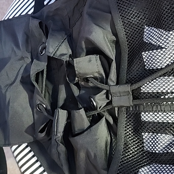 PINK Victoria secret gym bag - Picture 2 of 3